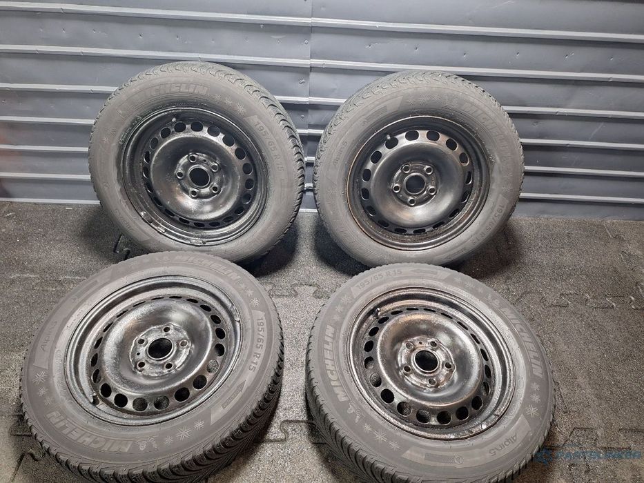 Jante de otel cu cauciucuri de iarna 195/65 r15 MICHELIN Alpin5 SKODA OCTAVIA 1Z3 2004 - 2013 6Jx15H2 , ET37 3B0601027D