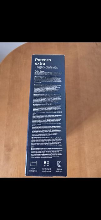 De vanzare masina de tuns Philips seria 5000 noua