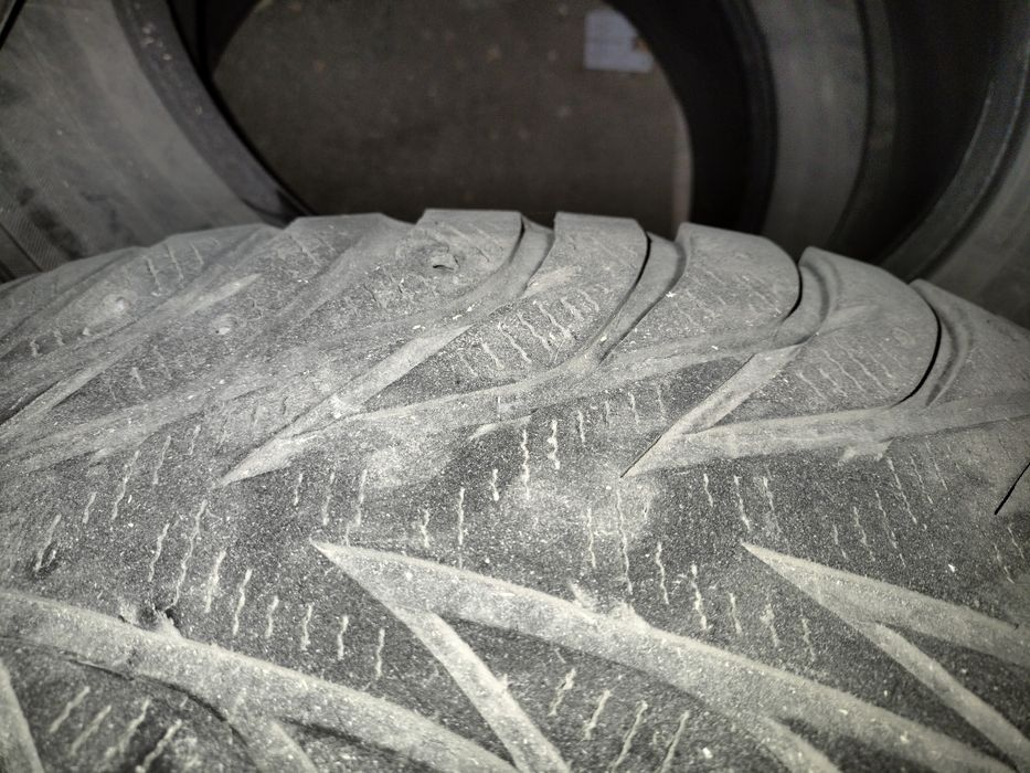 шины зимние средней