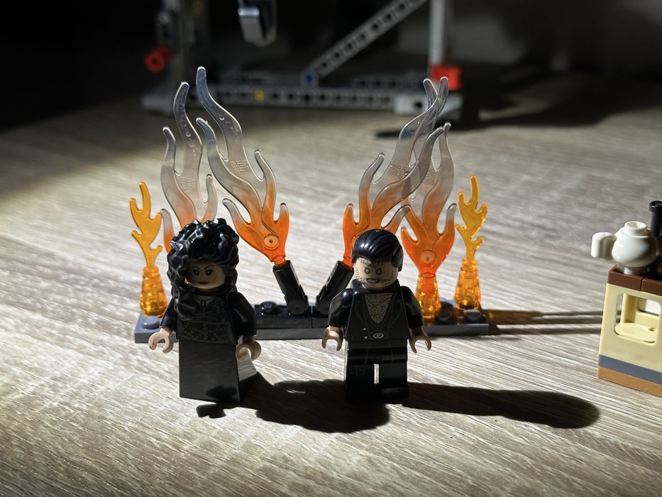 Lego Harry Potter Attack on the Burrow