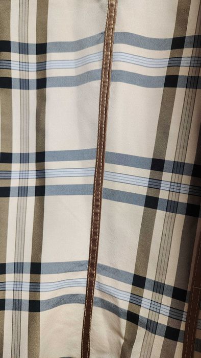 Тренчкот, шлифер бежав с шарка тип  "Burberry ", размер Л