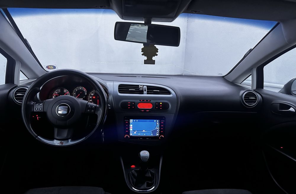 Seat Leon FR/2.0Tdi/170Cp/Bi-Xenon/Navi Car-Play/Climatronic