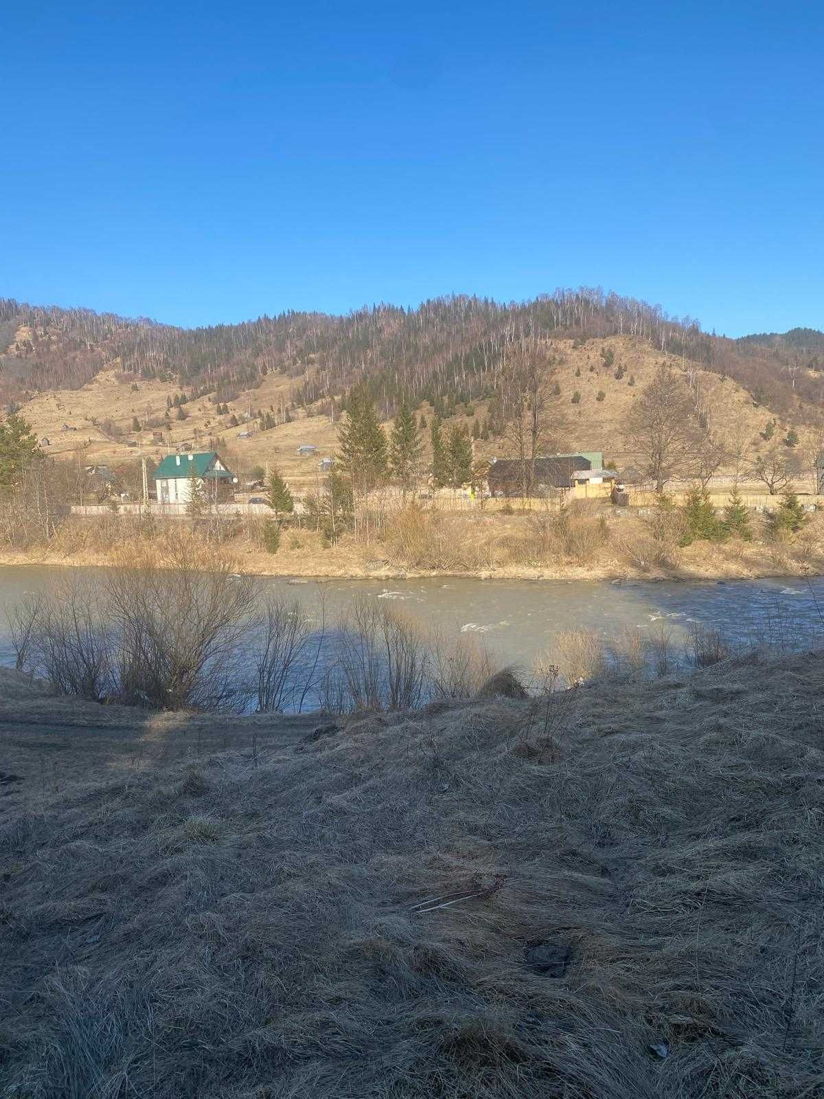 Teren 1,71 ha + constructie , sat Chiril, comuna Crucea, jud. Suceava