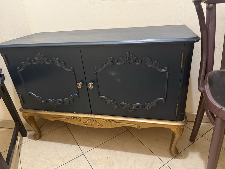 Мебели от масив