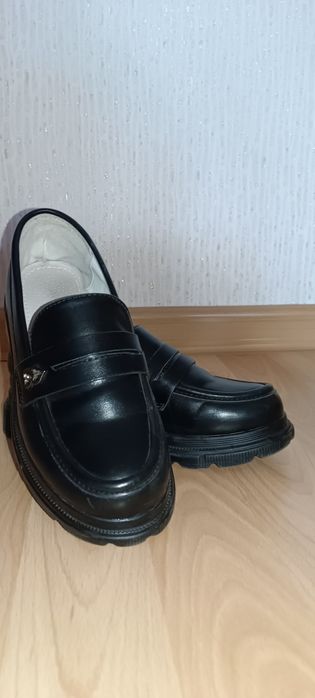 Школьная обувь!!!