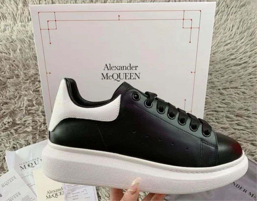 Adidasi Alexander Mcqueen albi negri piele naturala