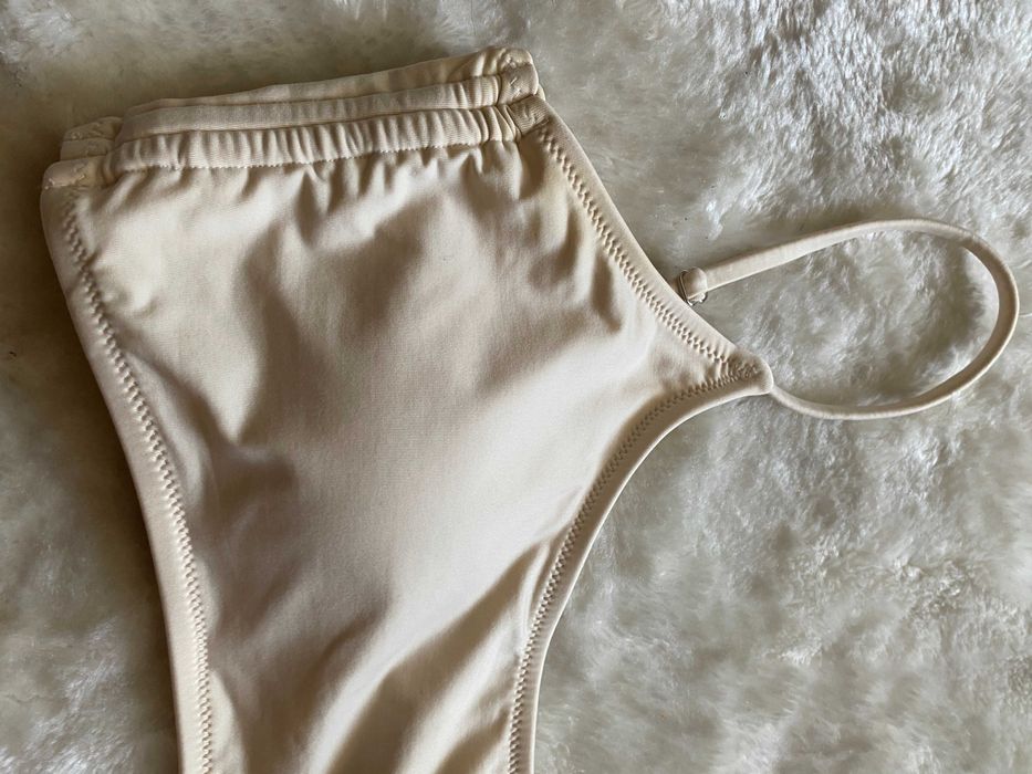Bustiera de baie nude/bej, S/36, bretele reglabile, nou, waikiki