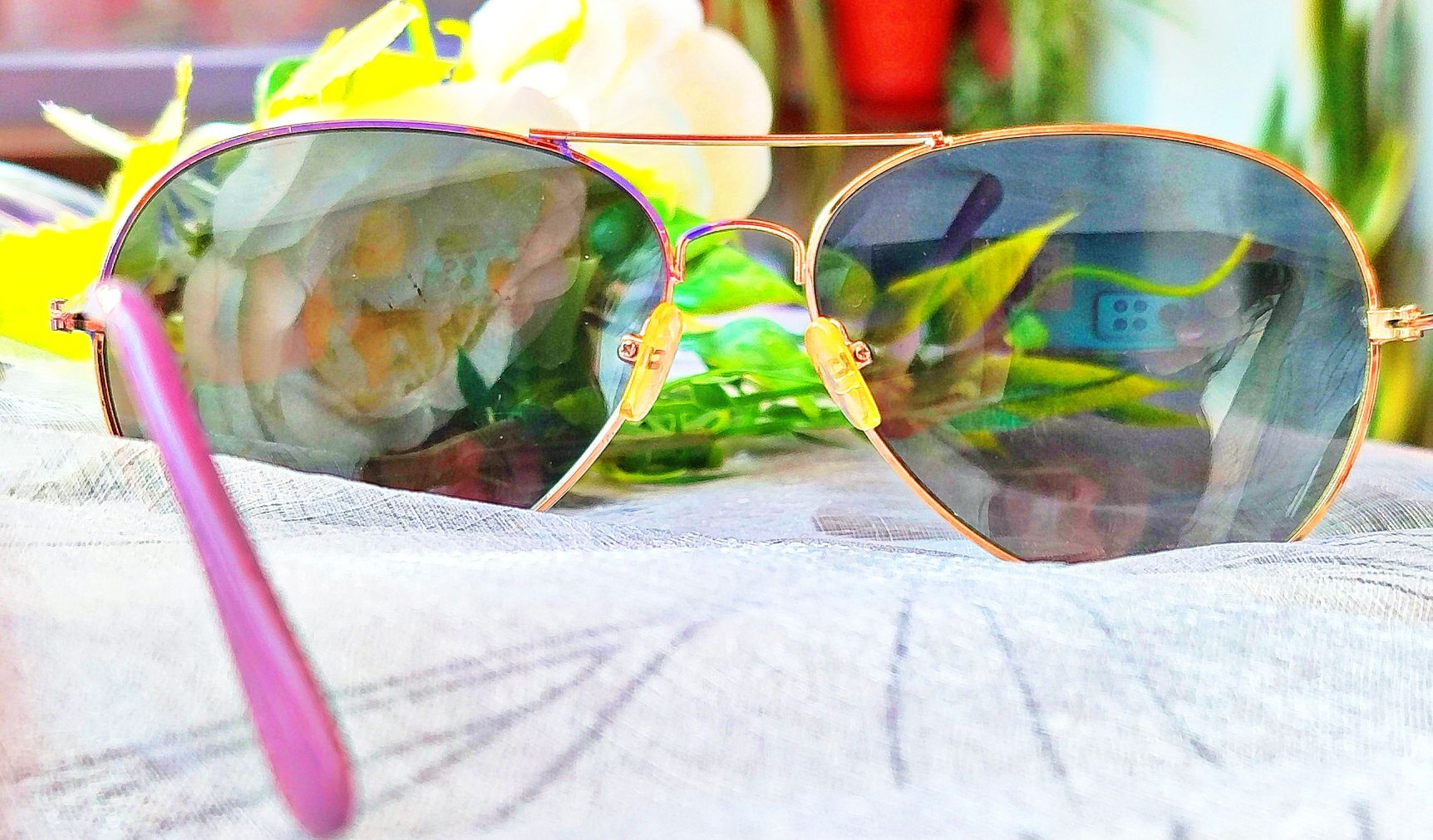 Слънчеви очила с аксесоар