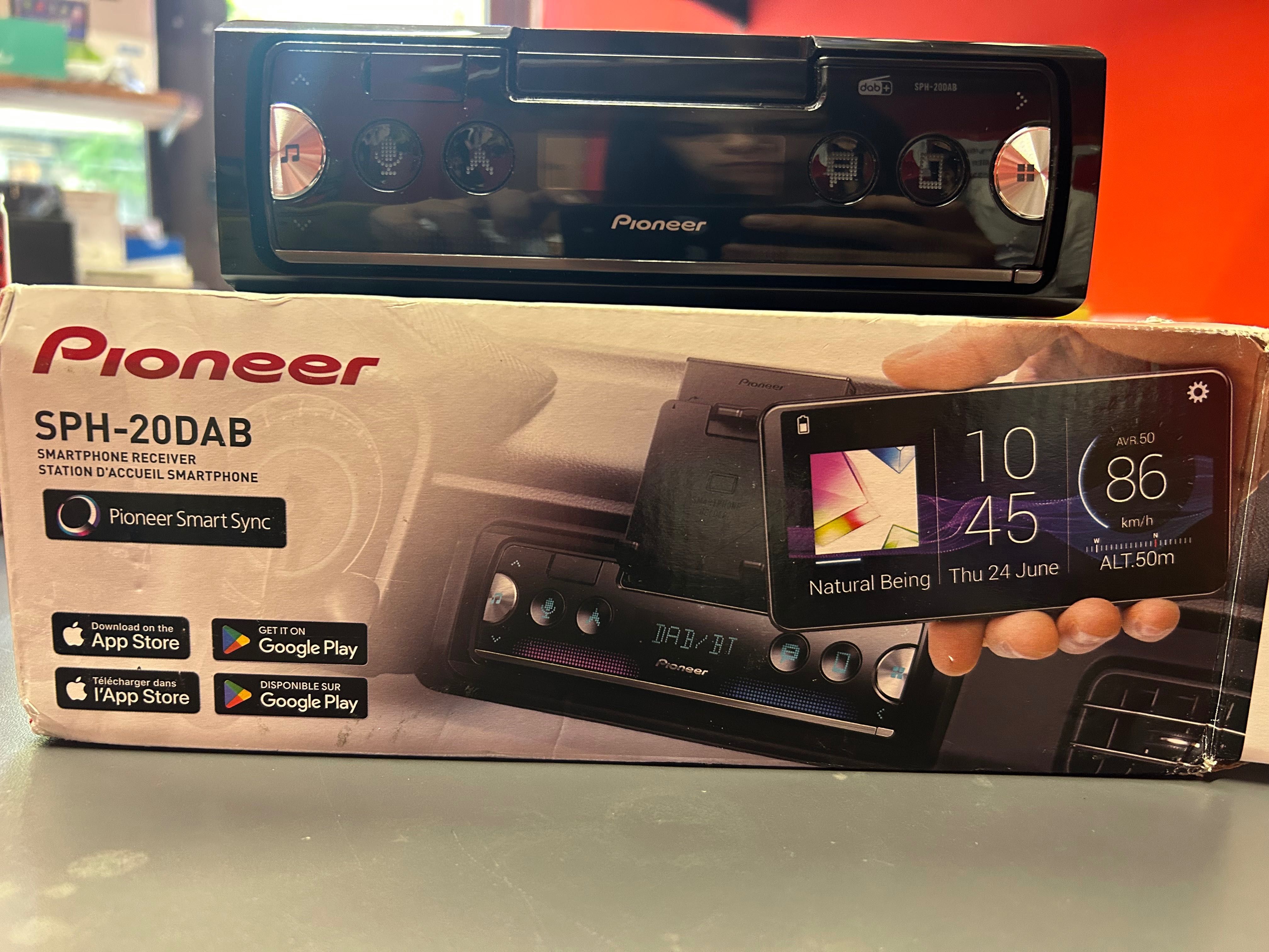 Авто Радио Pioneer SPH-20DAB