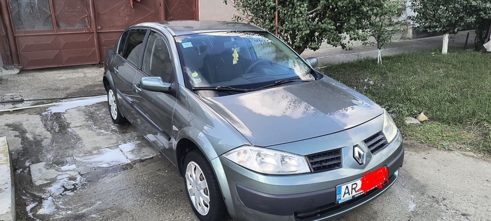 Vând Renault Megane 2 1.6 2005 verde