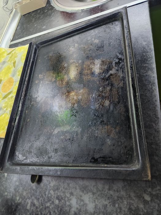 Срочно продам противень для духовки