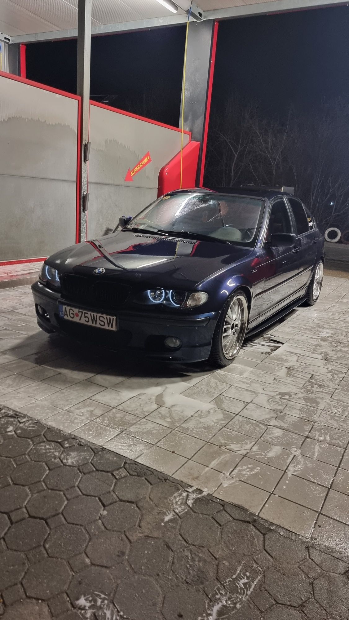 Vând BMW E46 facelift