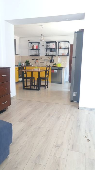 Teren 900 mp si Casa de vanzare str PLEVNEI