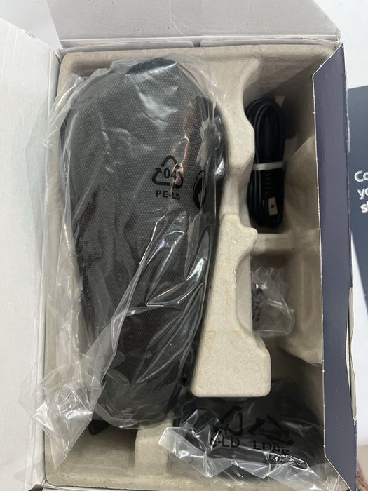 Продам абсолютно новую электробритву Philips