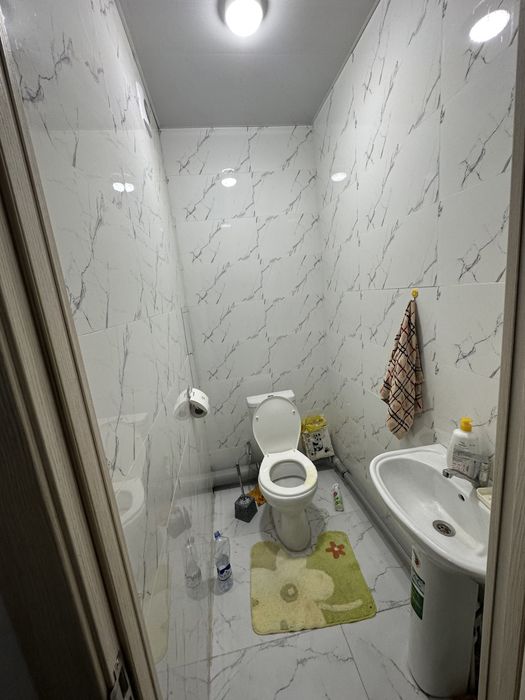 Yashnabod Rayoni Olmos Maxallasi 3/16/16 sotiladi