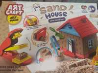 Детска играчка, кинетичен пясък - строеж на къща