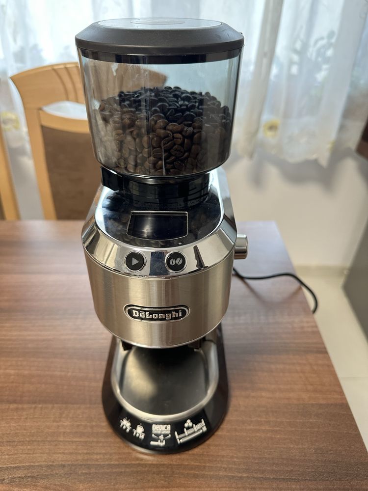 Espressor Barista pack Delonghi ECKG6821.M