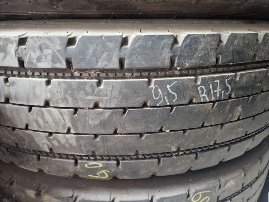 Бу шины 9,5/R17,5 грузовые