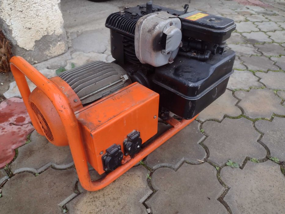 Generator electric  2000 KVA - briggs&stratton 5 cp