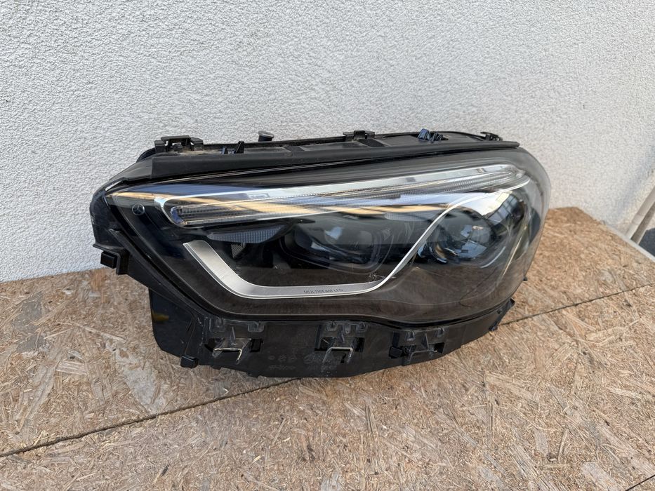 Far stanga Mercedes GLA W247 Facelift 2024 Full LED Multibeam Original