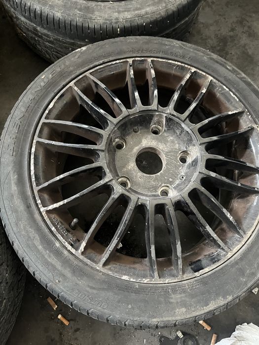 Jante aliaj Ford cu cauciucuri r18