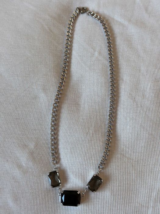 Продавам стилни колиета чешка бижутерия