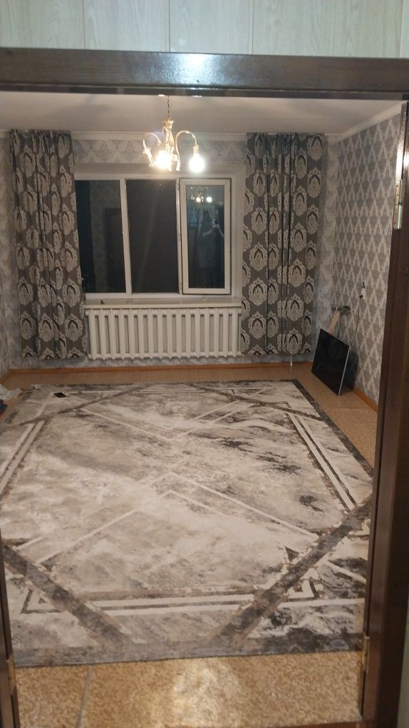 Продам 4х комн квартиру