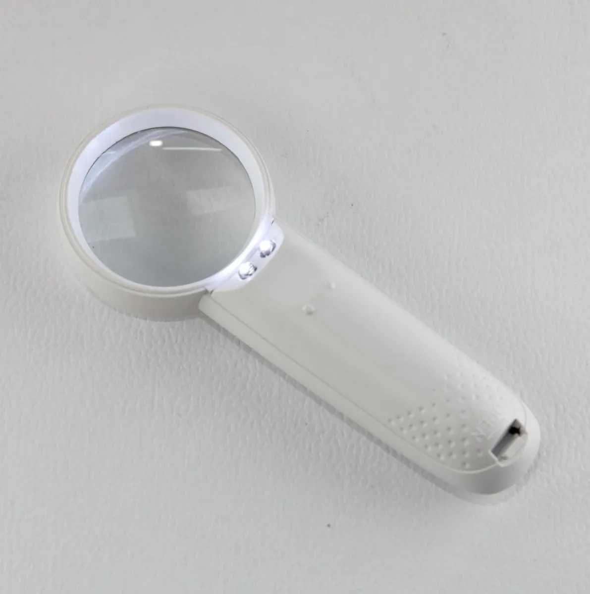 Качествена ръчна лупа PROSKIT с 2xLED лампи , 3.5x, Ф46х140mm