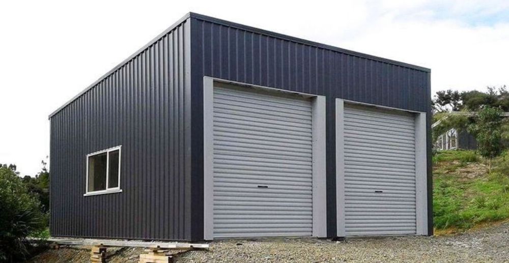 Vând garaje auto la comandă