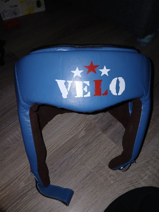 Боксерский шлем Velo