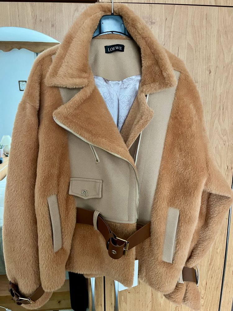 Дамско яке Loewe