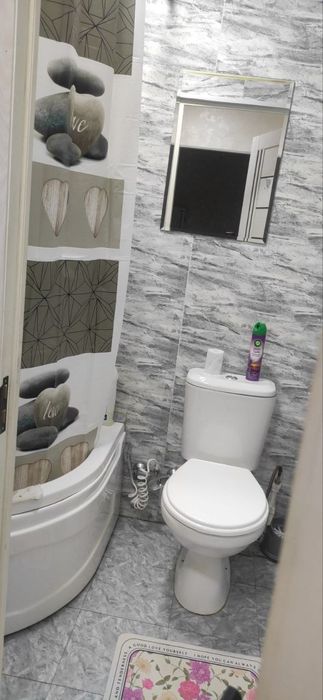 Сдаётся 2х комнатная квартира