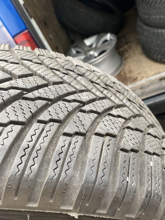 225/50/18 Fireston 2 бр 2023 Bridgesron 2022