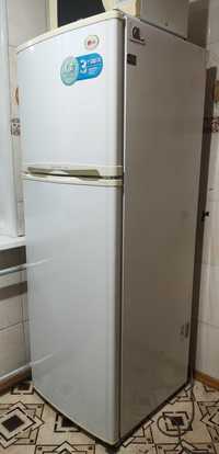 Двухкамерный холодильник LG no frost