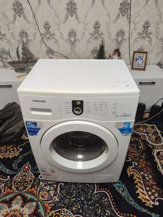 Машинка стиральная Samsung автомат 5 кг в идеальном состоянии