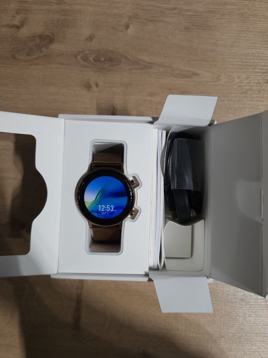 Smartwatch damă Huawei GT 2 , culoare rose gold