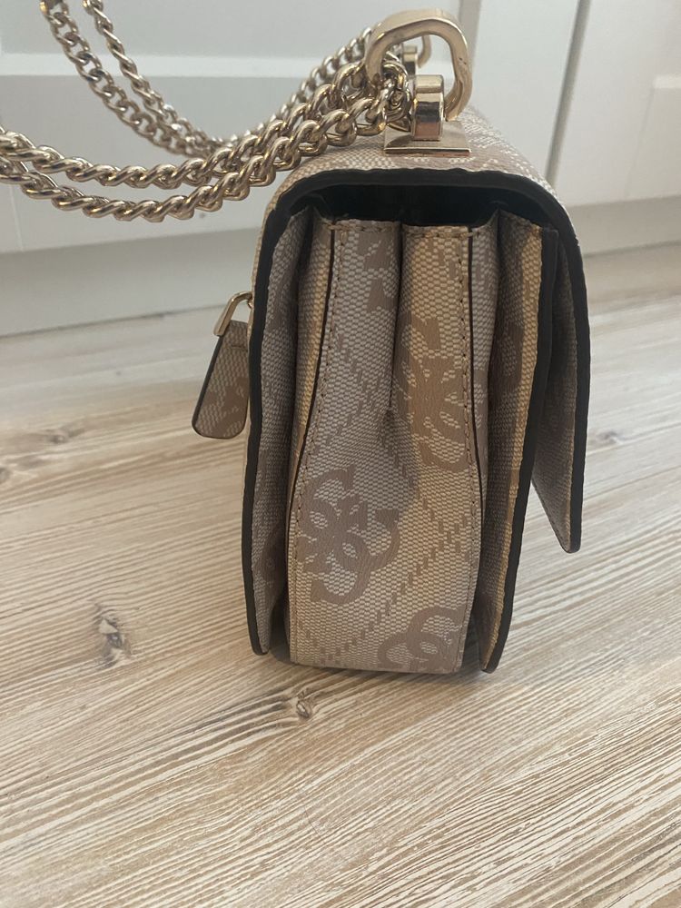 Чанта Guess Elite