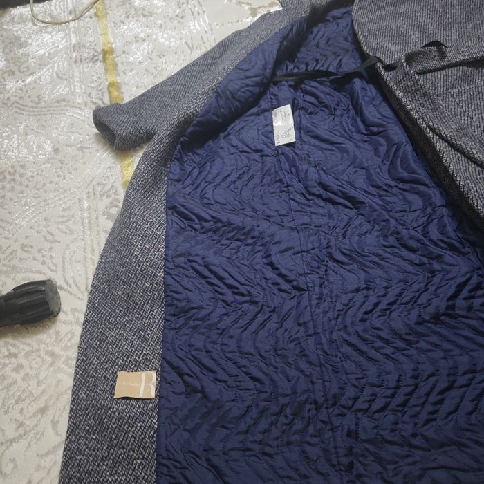 Продается стильное турецкое кашемировое пальто.