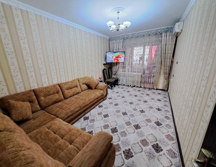 Продаётся 2-х комнатная квартира
