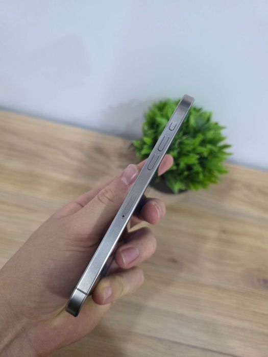 iPhone 15 Pro Max 512GB  Батерия 91% • Физическа SIM Отлично състояние