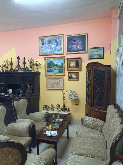 Страхотен антикварен френски каминен часовник