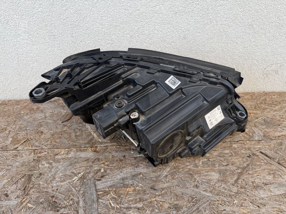 Far stanga Mercedes E Class W213 LED High Performance Original Europa