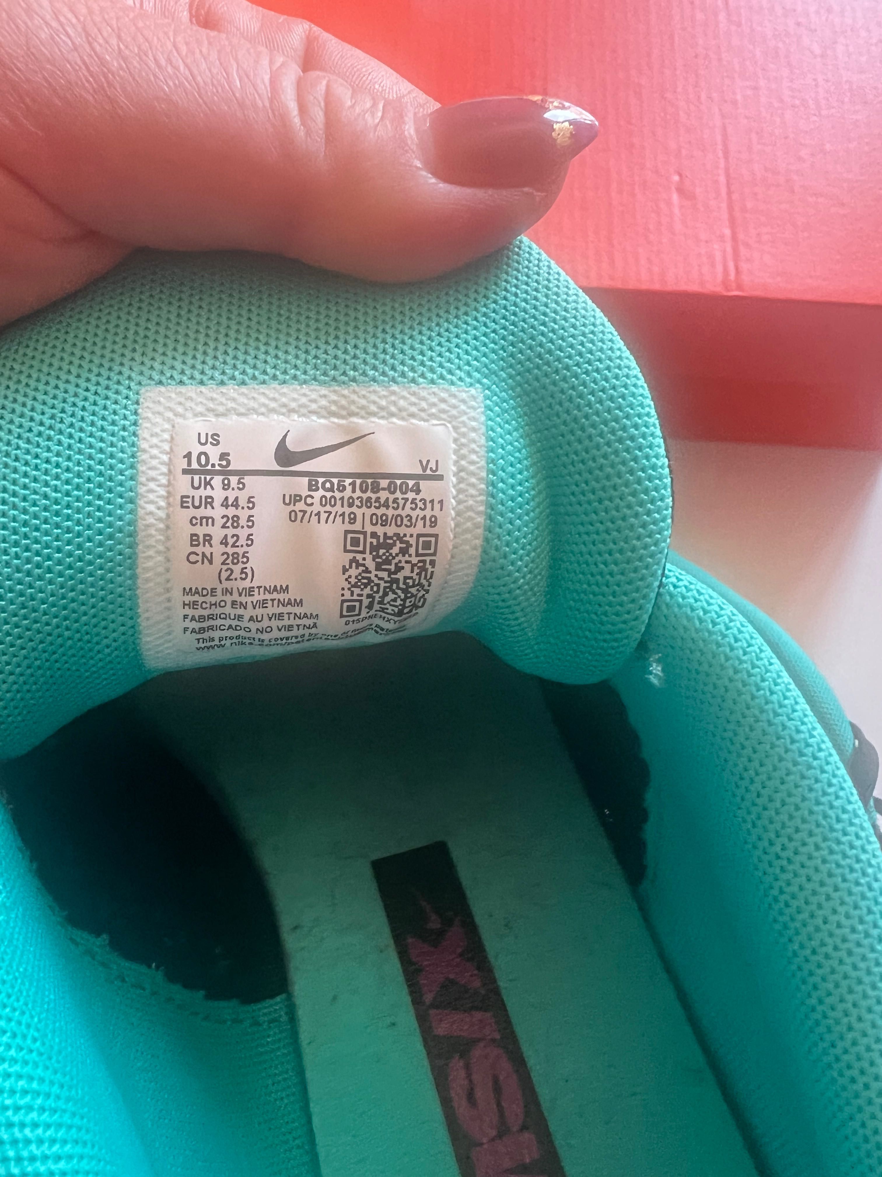Оригинални маратонки Nike
