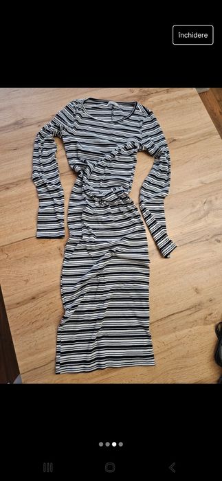 Set geaca de blugi/jeans/denim, rochie tricot și gentuță tip poștaș/ți