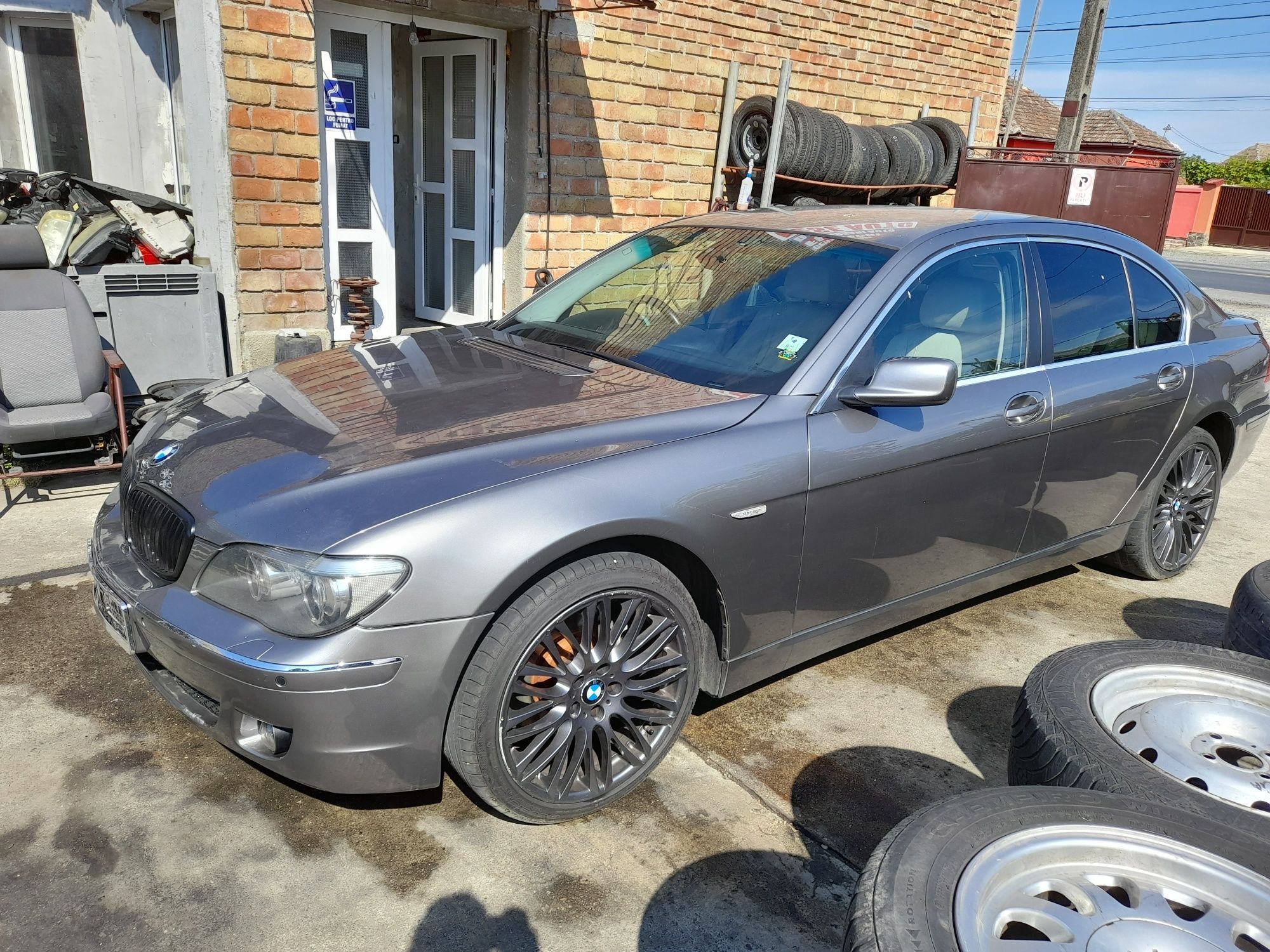 Usa stanga/dreapta BMW Seria 7 E65/E66 FACELIFT an 2005-2008