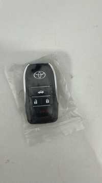 Ключи на Тойота камри 40 45