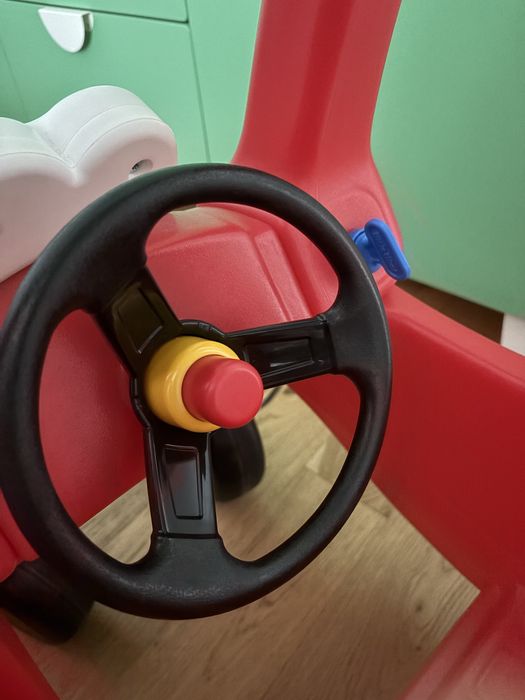 Masinuta pompieri Liitle Tikes - ca noua
