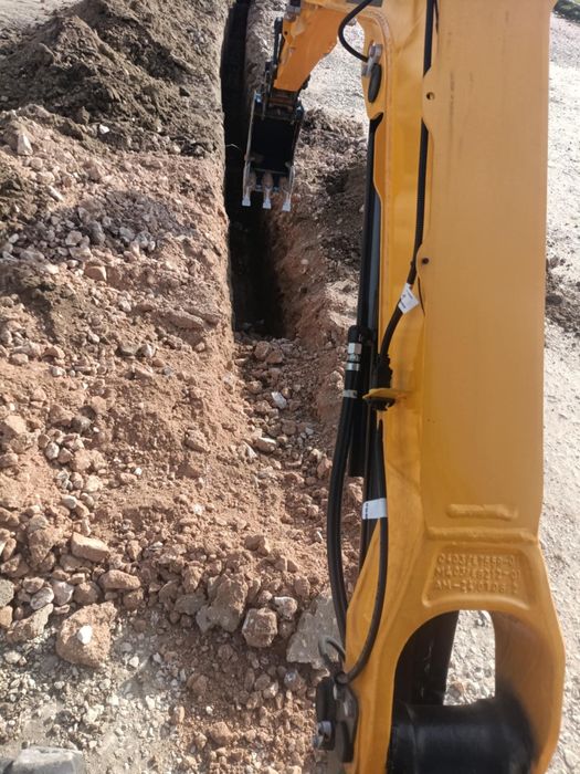 Услуги с багер и самосвал