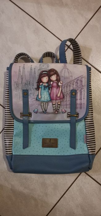 Ghiozdan si poarta set deosebit