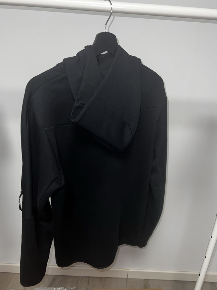 Nike Tech Fleece горнище